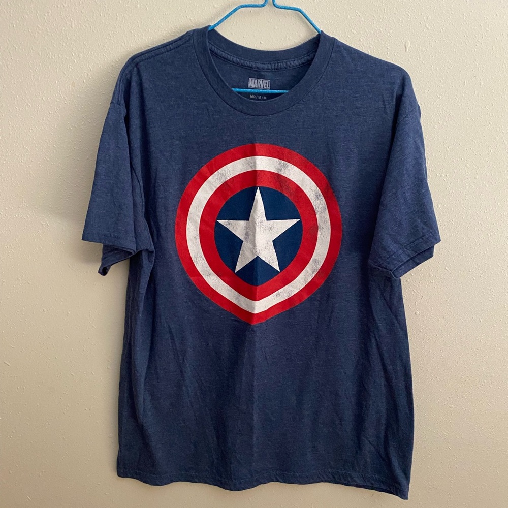 Marvel Captain America Shield T-shirt Size M